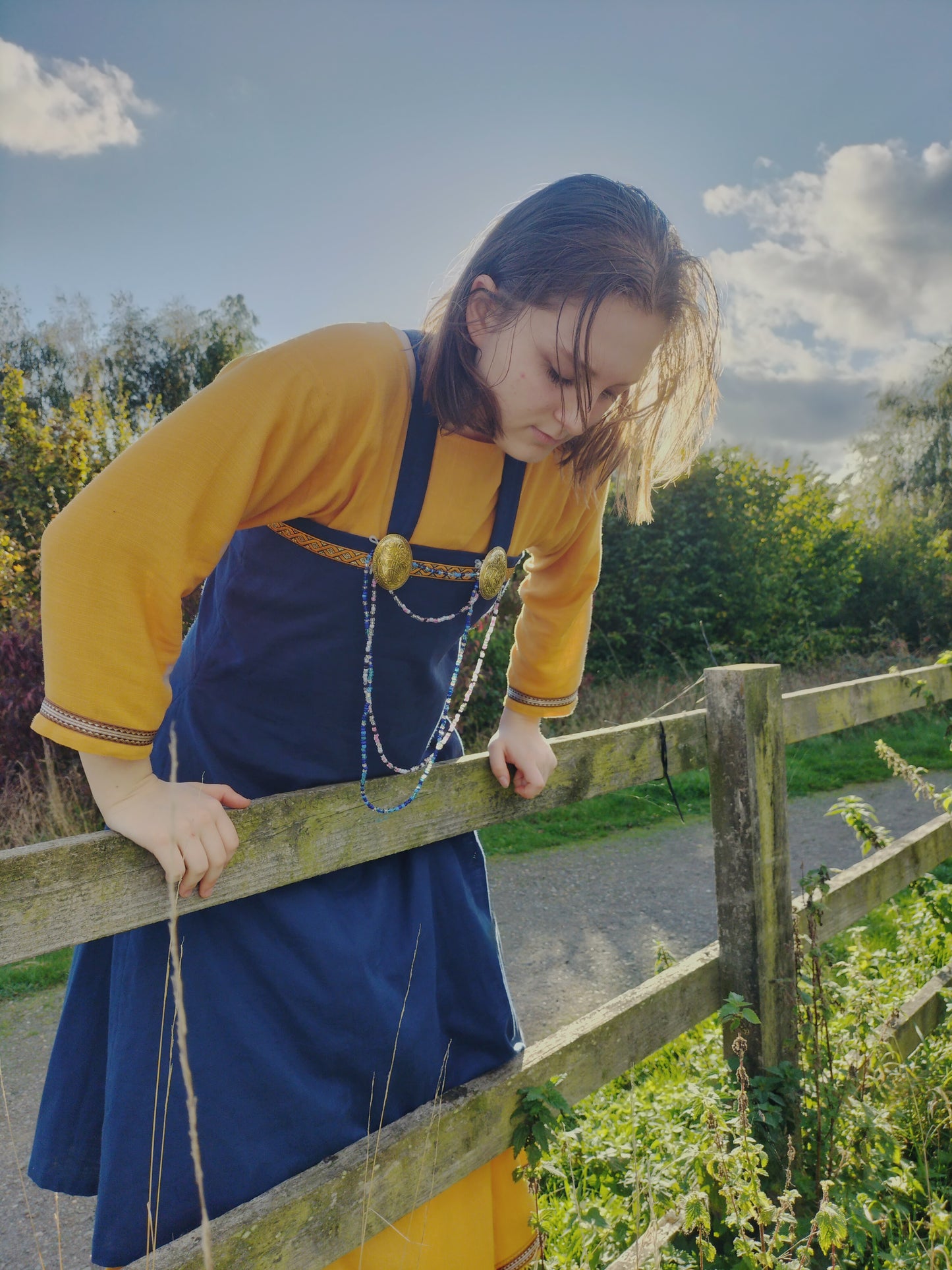 Handmade Viking woman dress (turtle brooches not included)