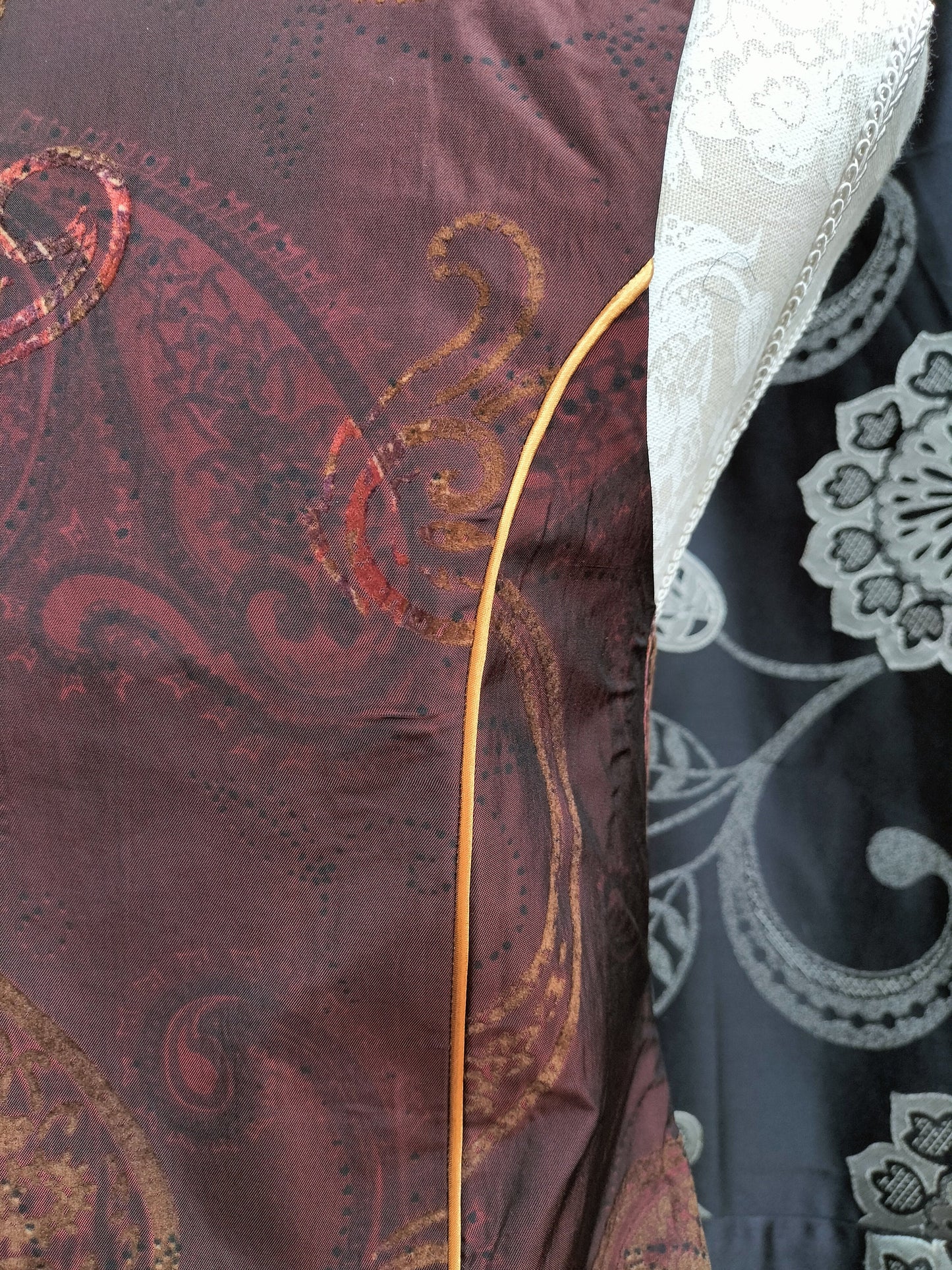 Handmade - Avatar the last airbender - fire nation inspired waistcoat (cosplay)